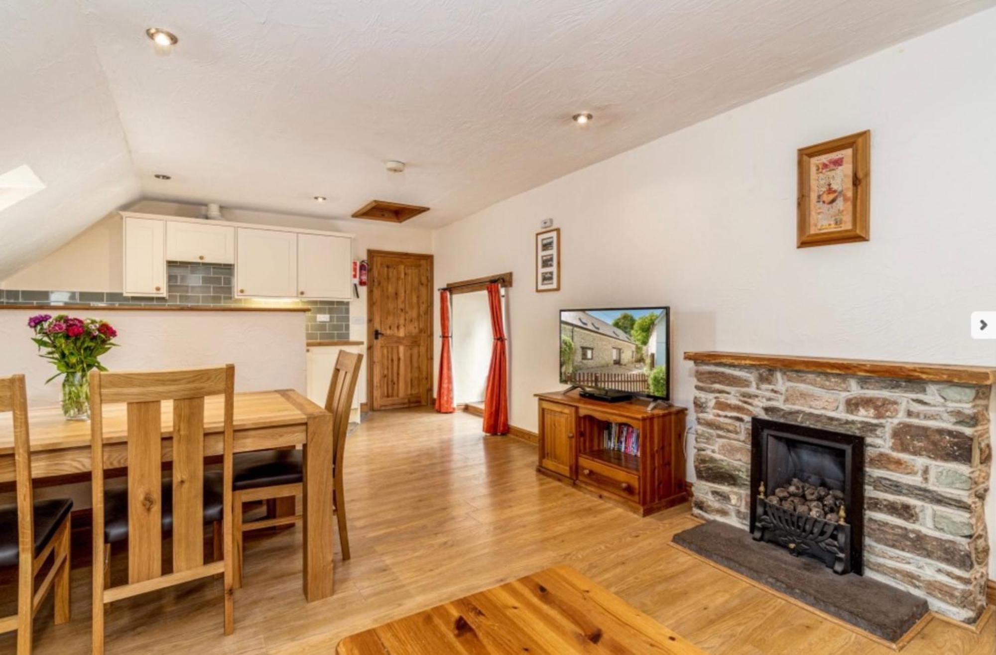 Bolberry Farm Cottages Кингсбридж Екстериор снимка